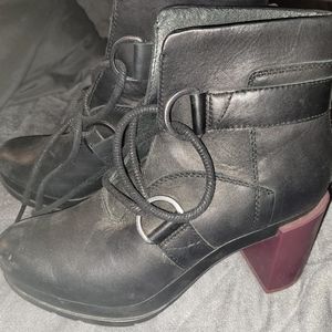 Sorel booties